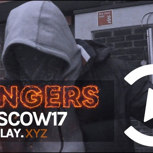 Ona va ogil koridorda jinsiy aloqada Vudu jinsiy kulti haqida erotik filmlarni tomosha qiling.