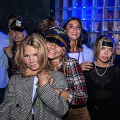 Campus Manilla x Split (Only U) Tiësto & The Chainsmokers