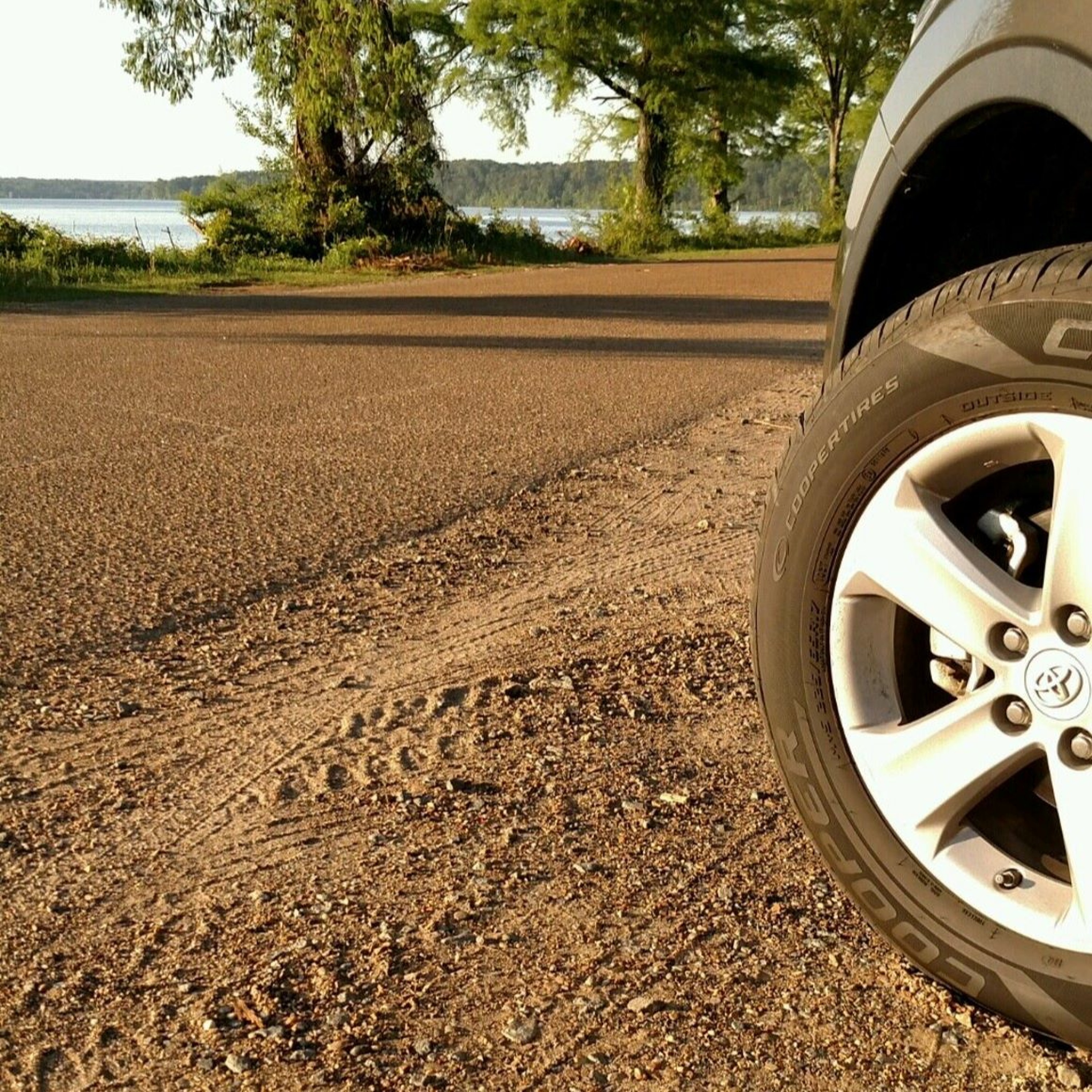 Louisiana Road Trips Magazine & Radio