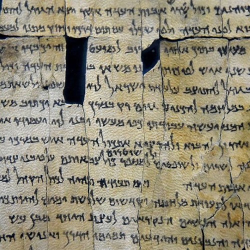 Scriptue Central Stream How the Dead Sea Scrolls Shed Light on Similarities Between ...