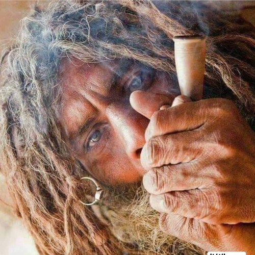 Taweez ka wor pa ghara che pa nazar che nashe peera