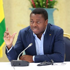 Interview du chef de l'Etat SEM Faure Essozimna GNASSINGBÉ à Bloomberg