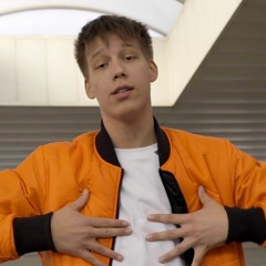 MANUEL – Mint egy filmben | Official Music Video