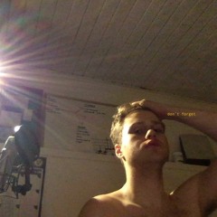 u wrote "dont forget" on your arm short live bedroom cover