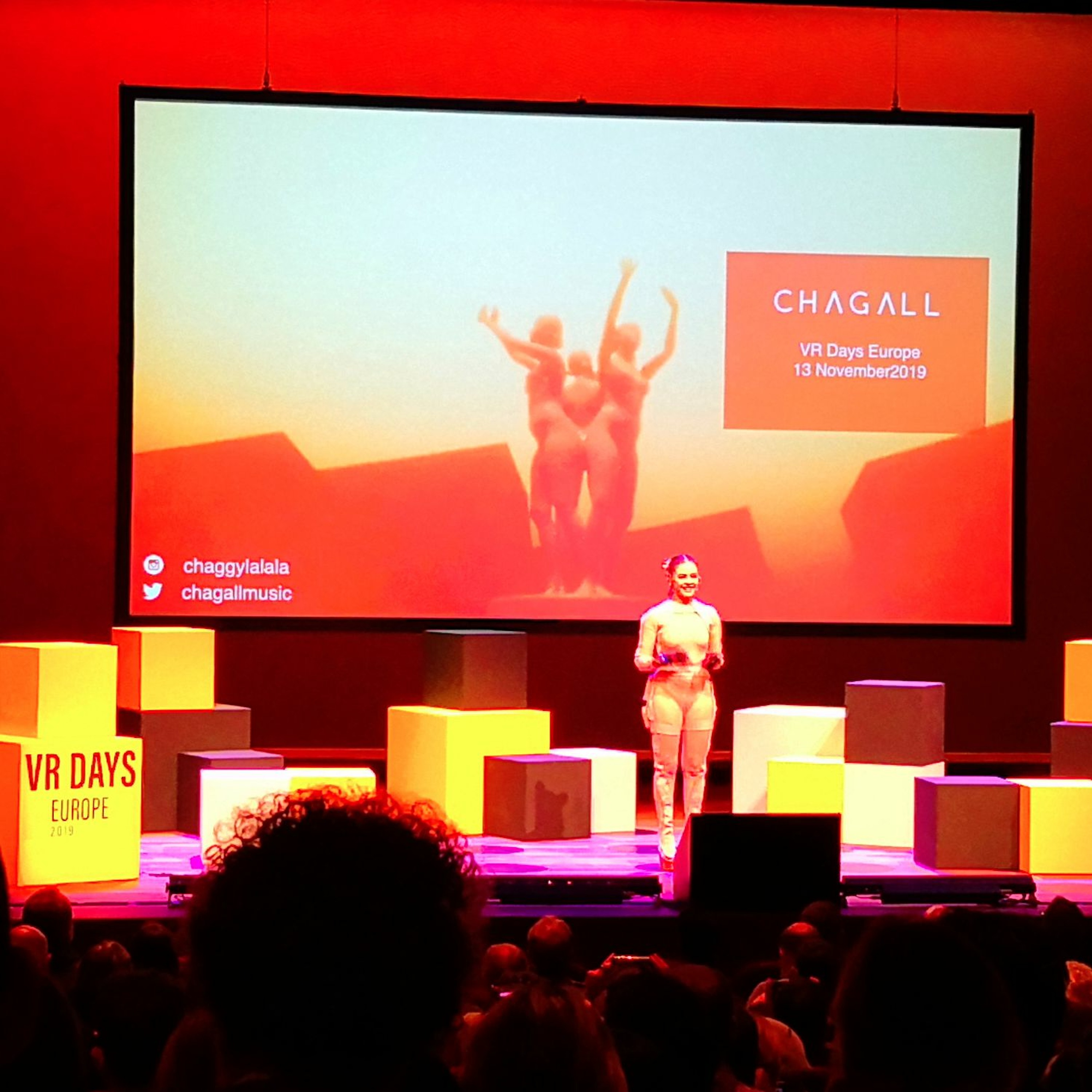 The Vidiot @ VR DAYS EUROPE 2019: Interview with singer and VR artist Chagall