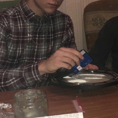 KU$H PIZZA X AGAZE - Осколки На Кровати