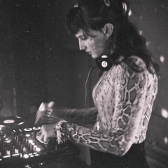 Karoliina Pärnänen | House In Space #2, Rohrbar, Polygon Club Berlin, 9.11.2019