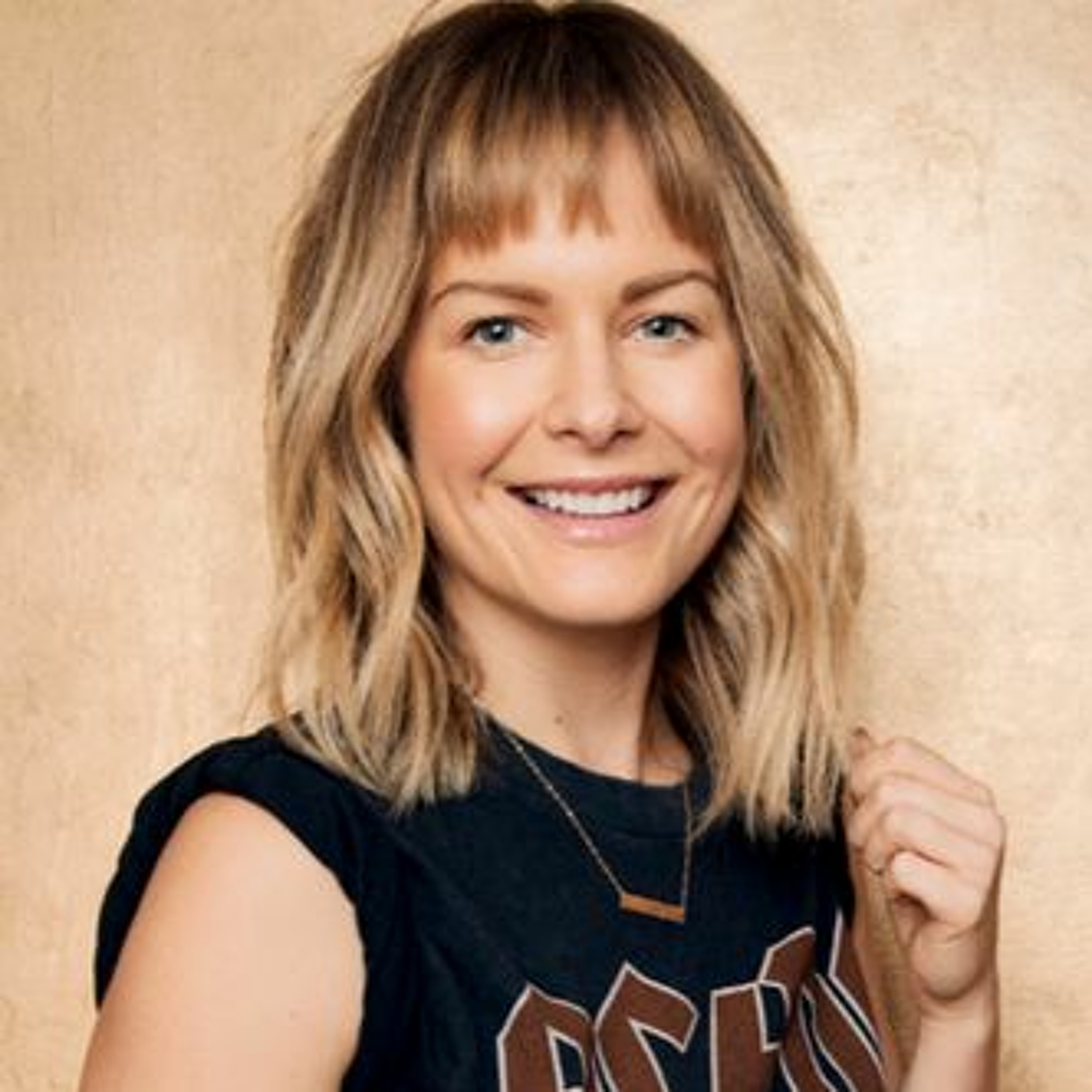 Arts on Fire - Rosebud Baker Discusses Comedy, Upcoming JamestownNY Appearance