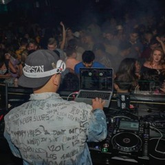 DJ EDDIE RECKLESS - (PEAK HOUR MIX THROWBACKS)