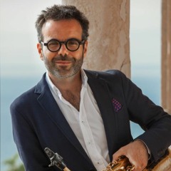 Luciano Berio (1925-2003) / SequenzaVIIb (1969)