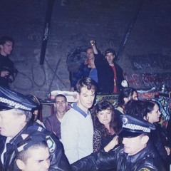 Loco Lauris & Peter Collet - Illegal