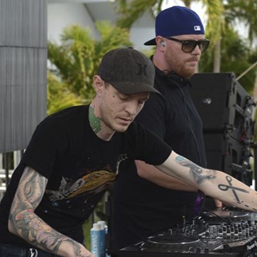 Prydmau5 on the go!