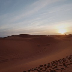 Find me dancing in the Moroccan Deserts  | Mixtape #1