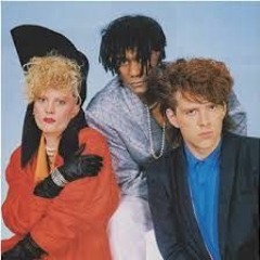 Thompson Twins - Hold Me Now SLOWED