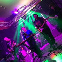 ARENA San Pedro Square LIVE - Carry On My Wayward Son