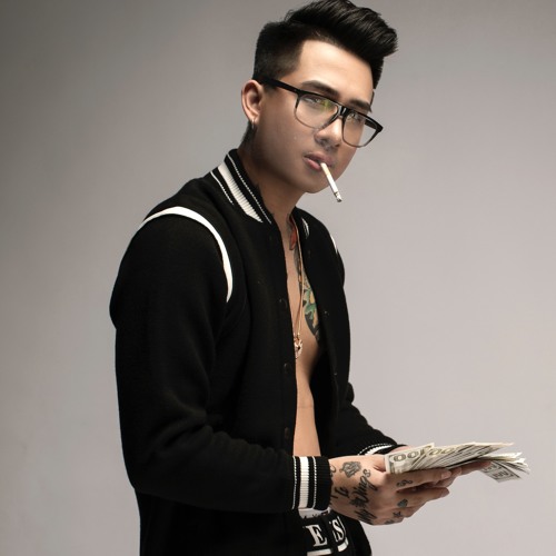 (Cukiu) - Yeu Nhu Ngay Yeu Cuoi - Kim Binh