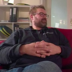 Wie man mit Aktfotos Firmen hackt? - Das Digitale Sofa #32 mit Kevin Wennemuth