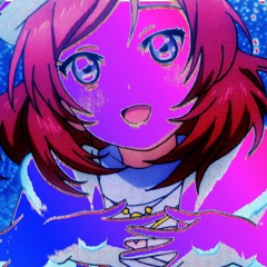 :>>>