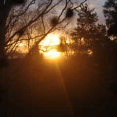 Marraskuun Aurinko (kitara ja laulu -demo)