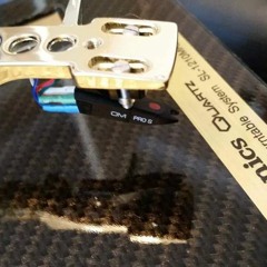 DJ.MARKEMARK MASHUP EDIT GAMMY ELBOW 90s Edit Vs FOUR40 DARK SIDE.mp3