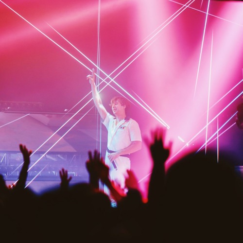 Rushing Back - Lench Live edit - (Petit Bisquit Remix)
