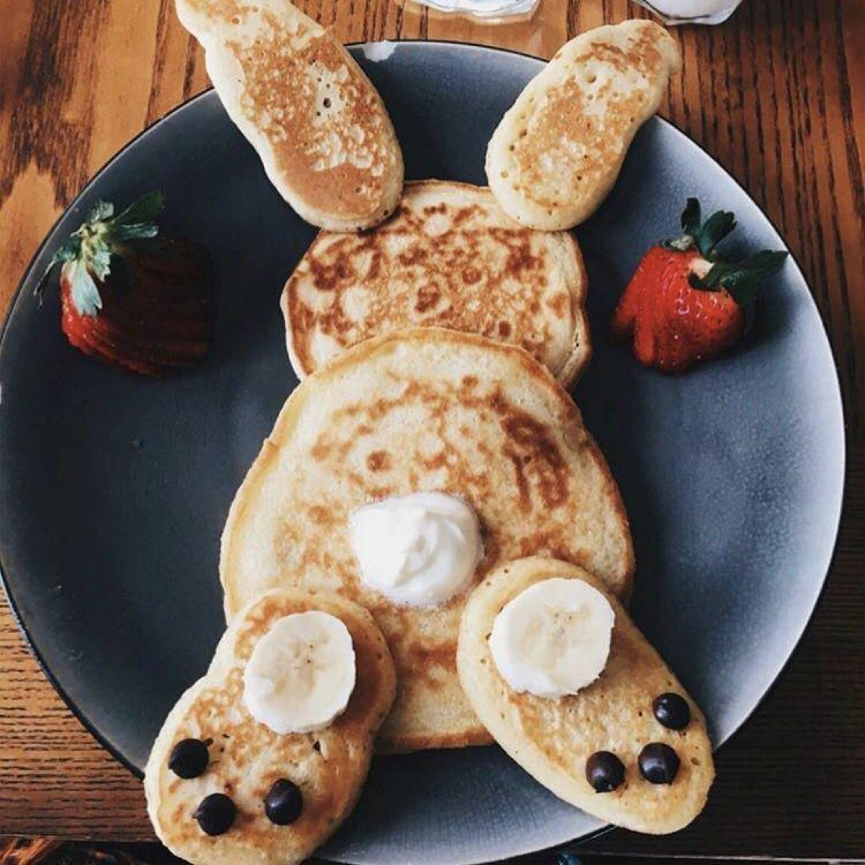 9. A TAAABLE ! Etc... Beryl