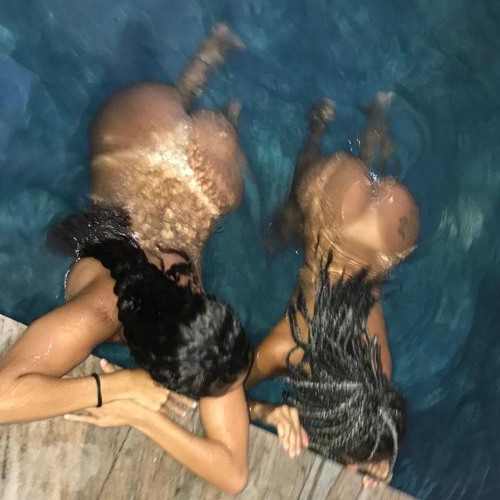 PIANDO NO PONTO CHIC VS VEM FUMAR BALÃO [ MC VN, MATHEUS RYDER & FP DA BN ]