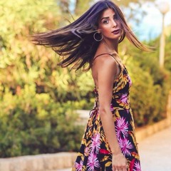 رلى عازى تغني زيادسحاب جيت تحبك
