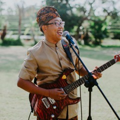 Amazing grace hiphop ethnic from Bali