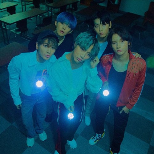 Stream TXT Run Away (9와 4분의 3 승강장에서 너를 기다려) (V2 COVER) by V2 COVER'18