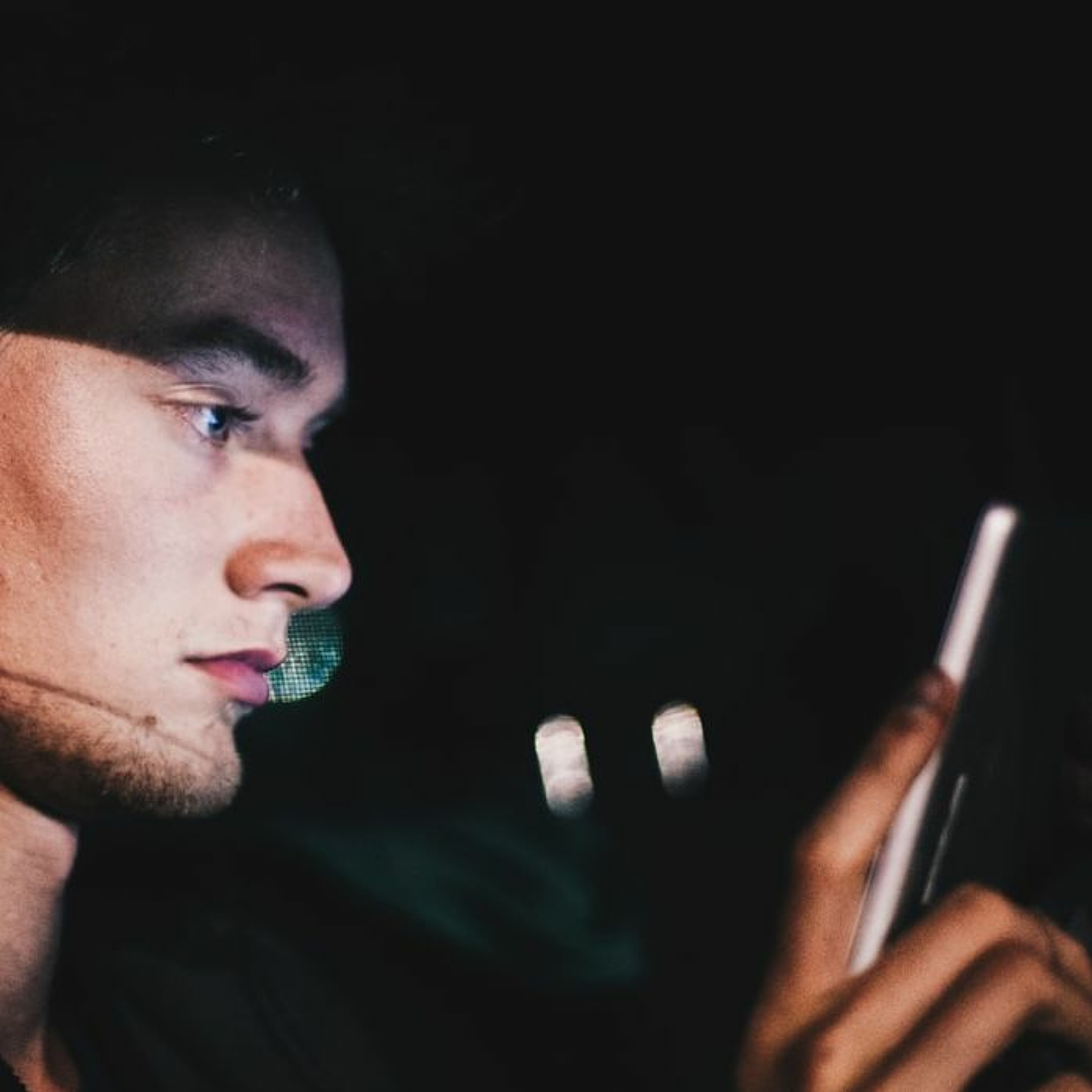 BROJO: Confidence. Clarity. Connection.