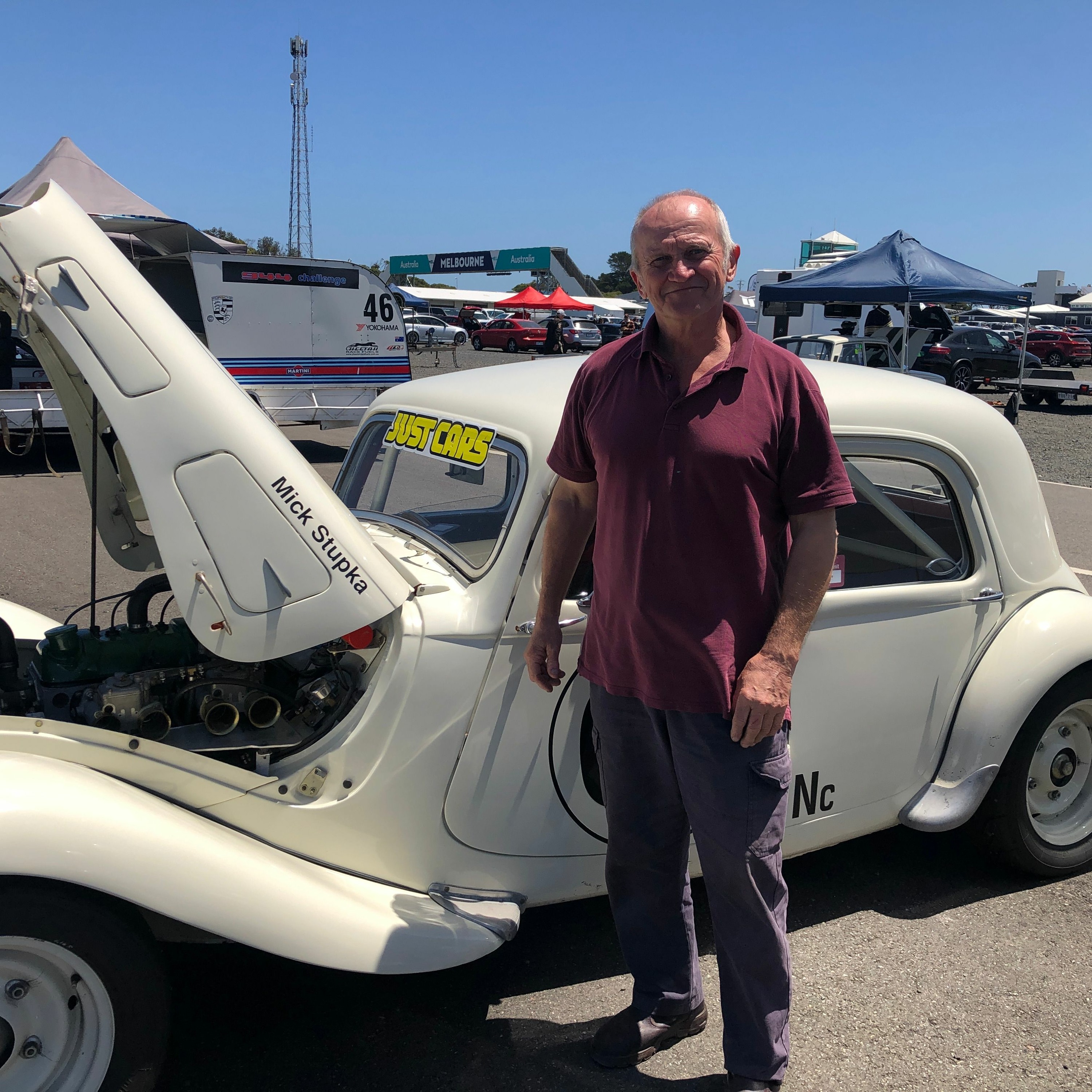Racing a 1954 Citroen Traction Avant at Phillip Island - Mick Stupka's great adventurers thumbnail