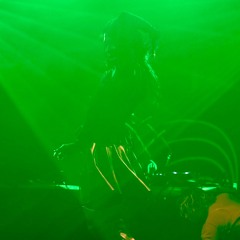 DISCWOMAN 83 x quest?onmarc