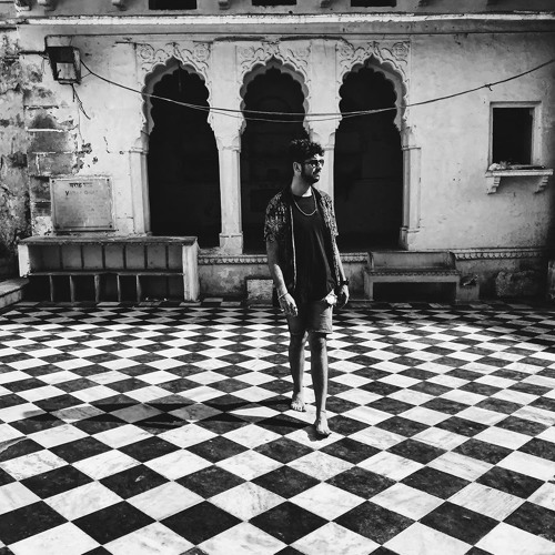 Deep Garage -The Wander Returns