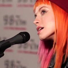 Paramore - Still Into You (Live Accoustic At GRAMMYs 2013)