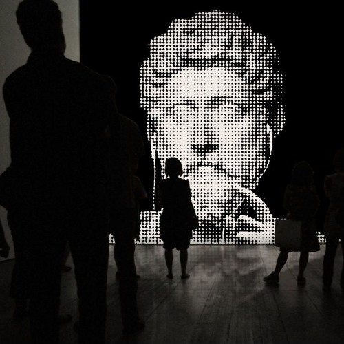 How to Think Like a Roman Emperor: Death and the View from Above