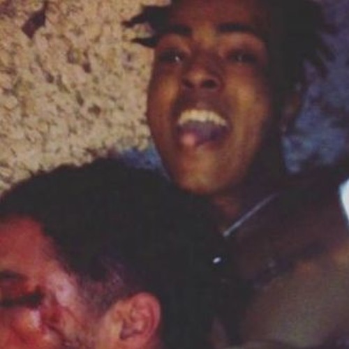 XXXTENTACION - Hit It From The Back (ft Ski Mask The Slump God)