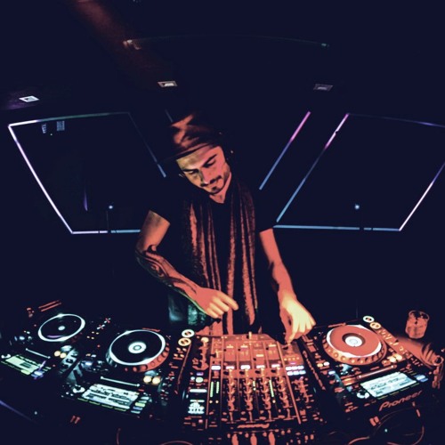 Sarkis Mikael — DHM Podcast #823 (Live@Vector, Los Angeles / December 2019)