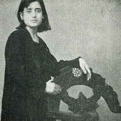 يانار فؤادي - أسمهان