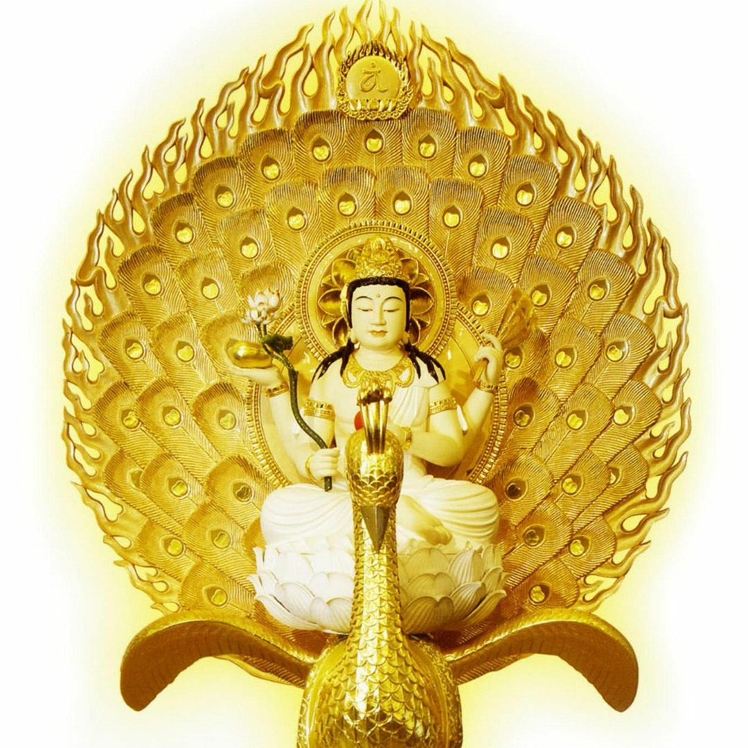 artworks-000652585876-0gw3b8-