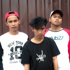 Penghianat (Sunyi Sepi Sendiri)