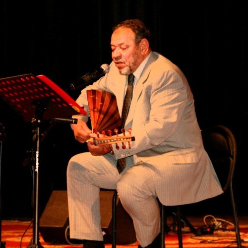 أنا شمعة، لا أبالي .. فكوني نارا