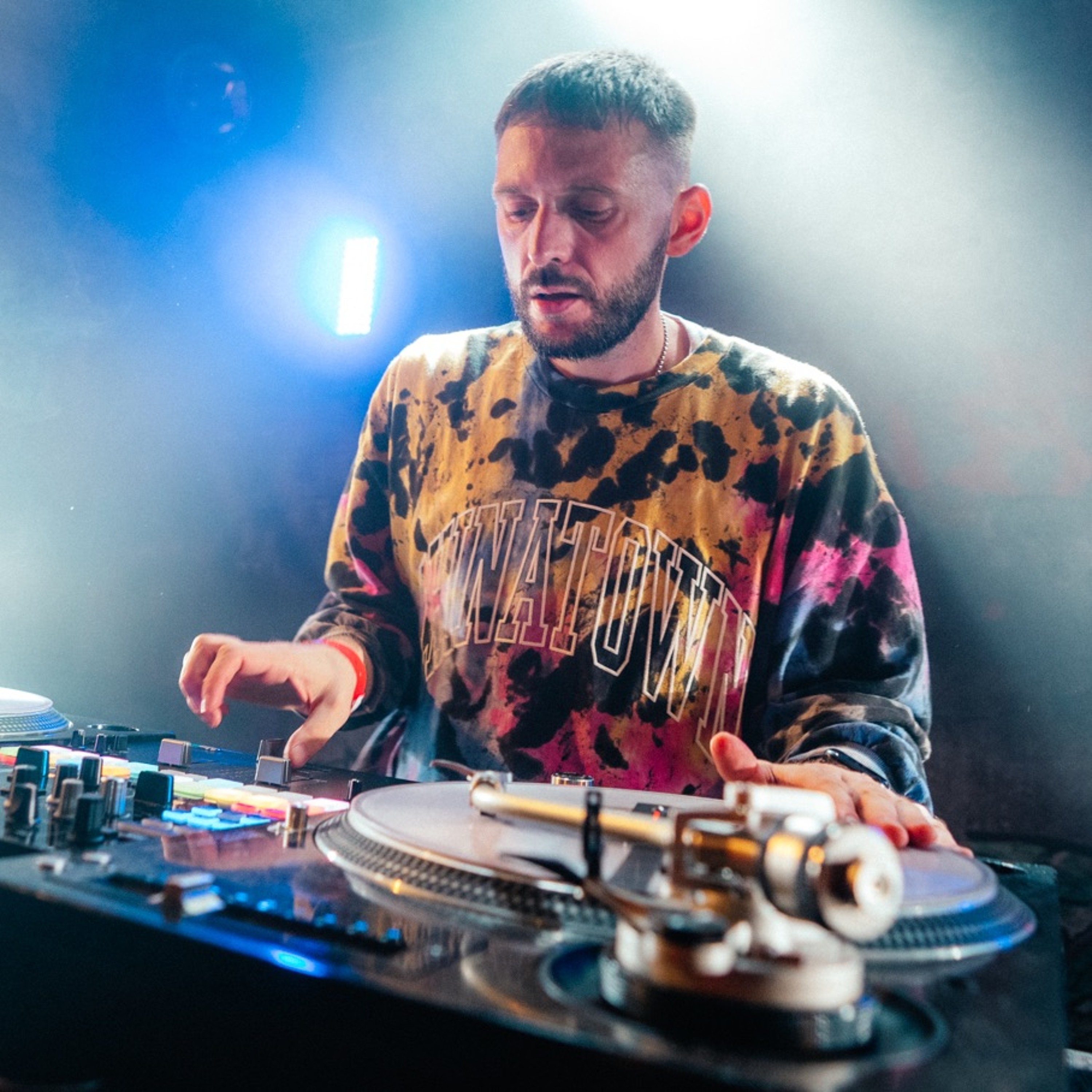 ESKEi83 RADIO (LIVE DJ MIXES)