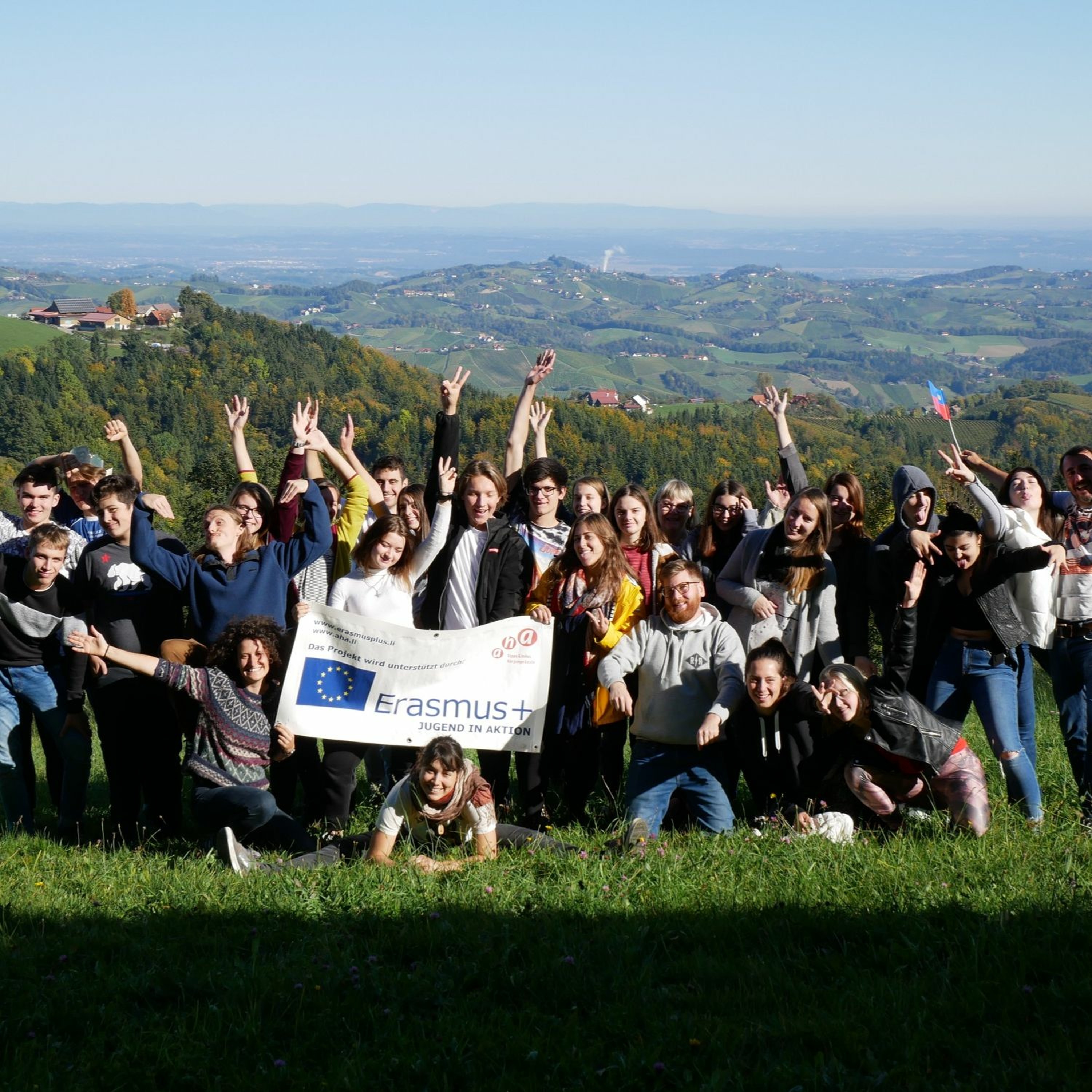 Audible Alps - CIPRA Podcast: Interviews, background talks and voices from all Alpine countries: Listen to this and more in the podcast of the International Commission for the Protection of the Alps.