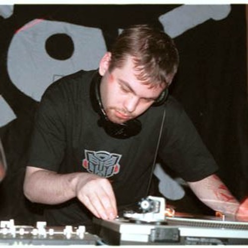 INSTIGATOR - Live dj set from Chaotic Transdimension - Dec 17th 1999
