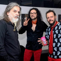 Colarinhos Caóticos um novo mundo(dalsanto)