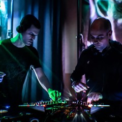 DJ Raul C & DJ Lesma @ Ravers In The Mix (Closing Live Set)