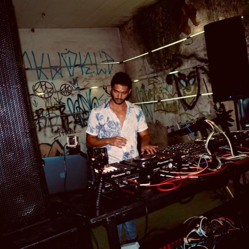 Nicholas Santos Live at Itai Doshin 14-12-19