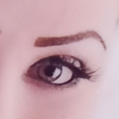 حبك في الوريد دمي ❤ عشقت عنيكي يا صبيه 😍