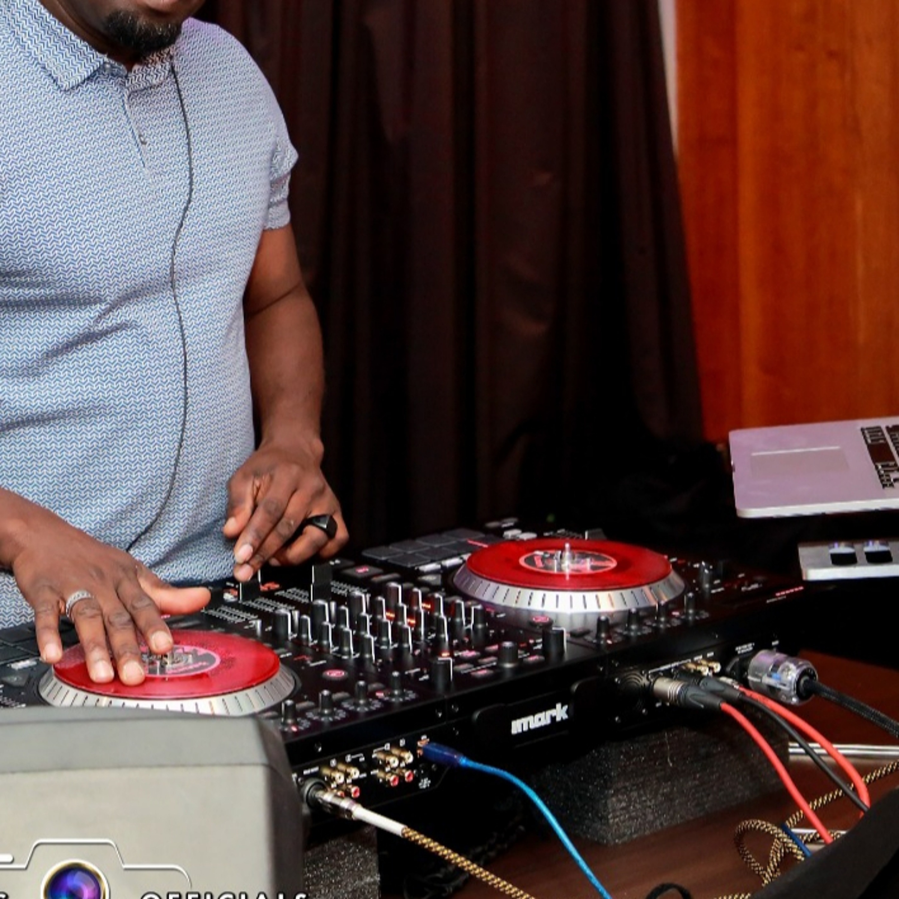 DJ Frankie Dee